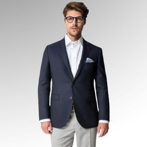 PAUL BETENLY “RONALDO" Navy Solid Slim Fit Blazer Jacket Size 42L